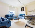 Room 817 02