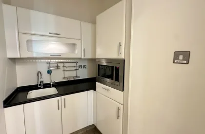 302kitchen