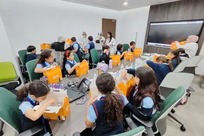 Abs school ah04